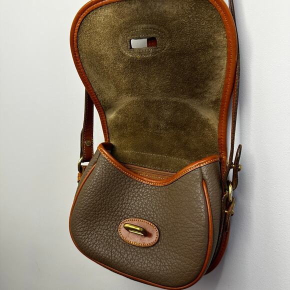 RARE 👜 Dooney & Bourke R51 Marble Bag – British Taupe Crossbody Satchel - Picture 5 of 15